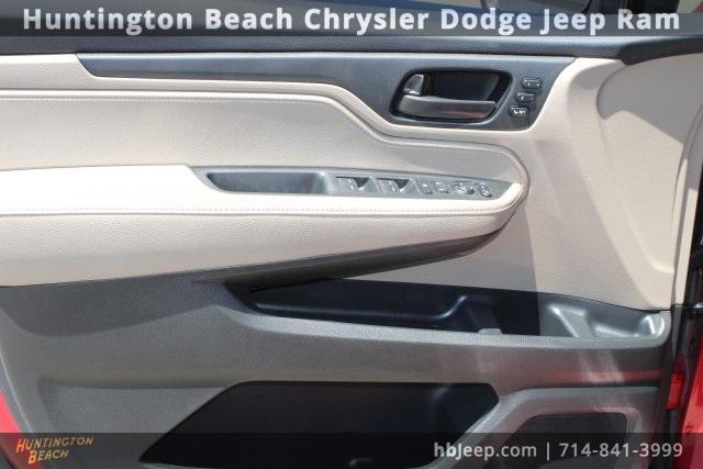 used 2023 Honda Odyssey car, priced at $27,291