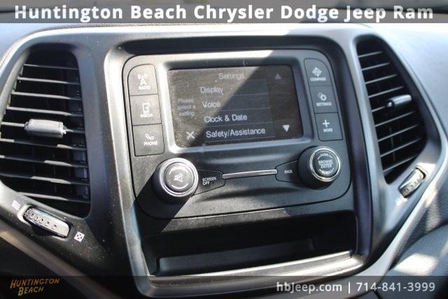 used 2016 Jeep Cherokee car, priced at $10,990