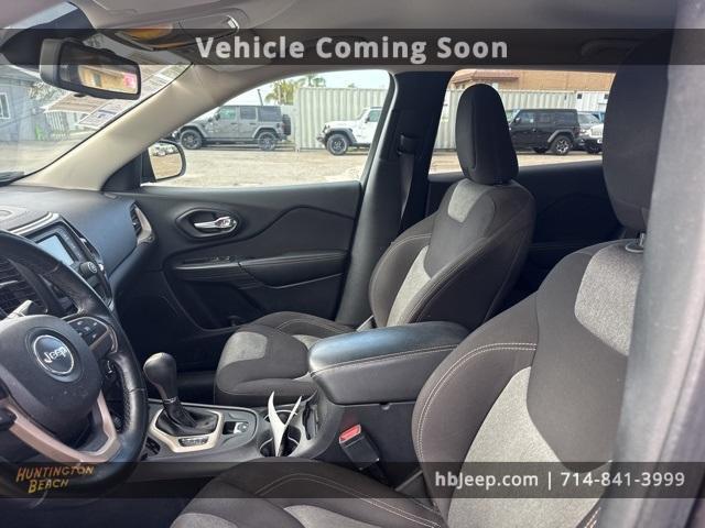 used 2016 Jeep Cherokee car, priced at $10,990