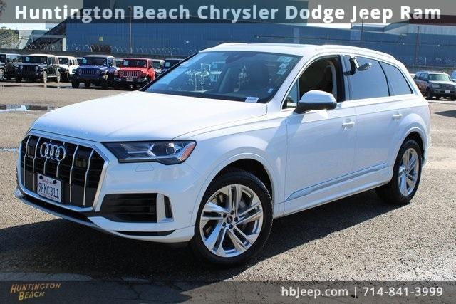 used 2023 Audi Q7 car, priced at $35,900