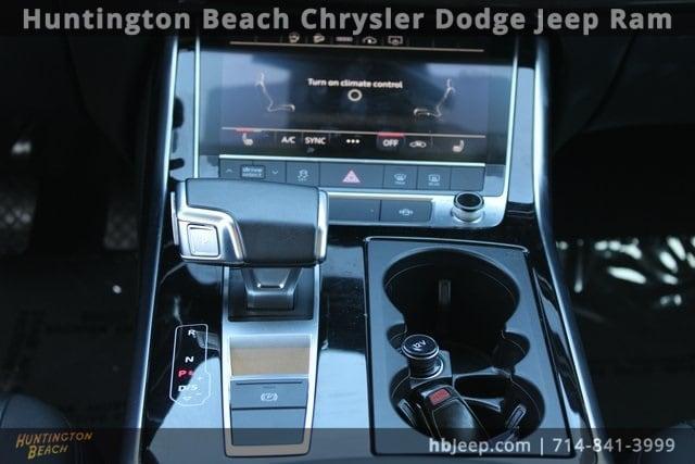 used 2023 Audi Q7 car, priced at $35,900