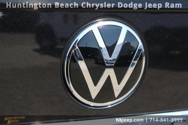 used 2023 Volkswagen Atlas car, priced at $40,400