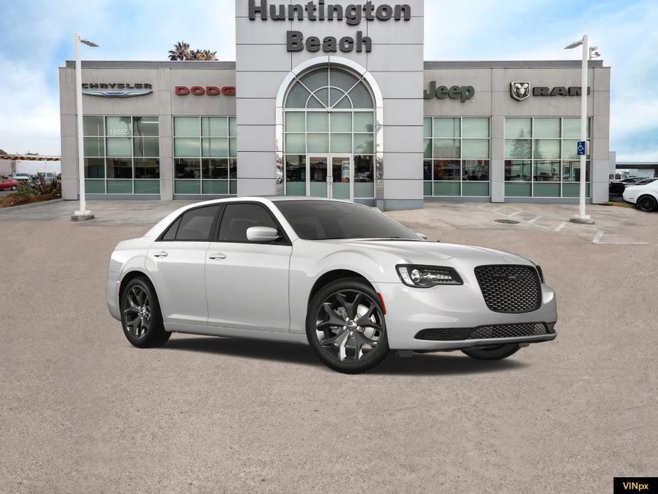 new 2023 Chrysler 300 car, priced at $28,400