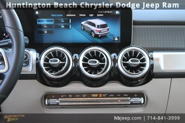 used 2021 Mercedes-Benz GLB 250 car, priced at $25,200