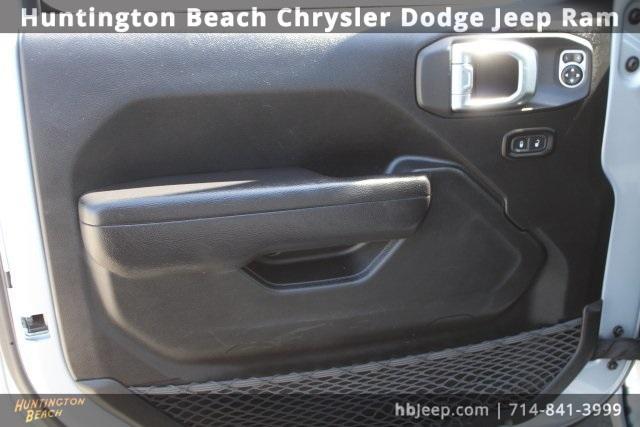 used 2023 Jeep Gladiator car, priced at $24,300