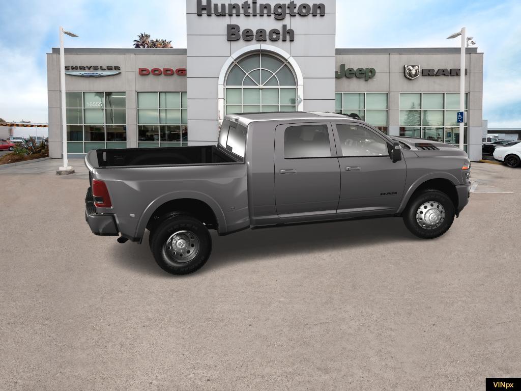 new 2025 Ram 3500 car, priced at $96,621