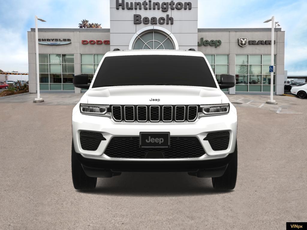 new 2025 Jeep Grand Cherokee car, priced at $34,650