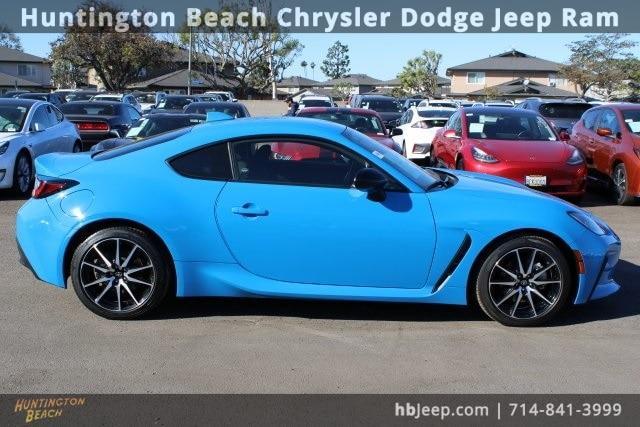 used 2022 Toyota GR86 car, priced at $27,800