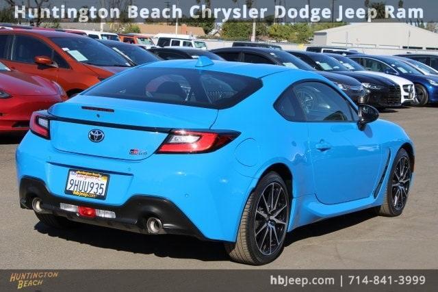 used 2022 Toyota GR86 car, priced at $27,800