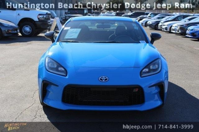 used 2022 Toyota GR86 car, priced at $27,800