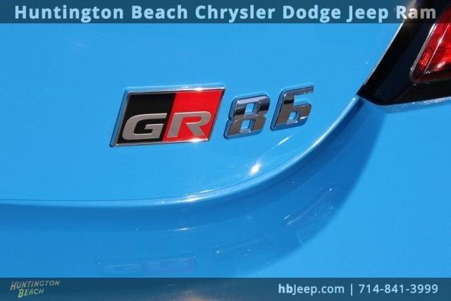 used 2022 Toyota GR86 car, priced at $27,800