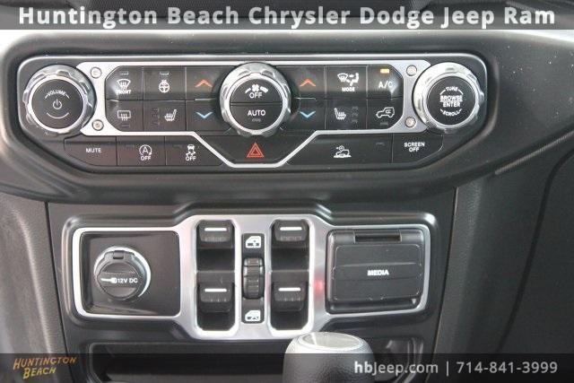 used 2021 Jeep Gladiator car, priced at $26,500