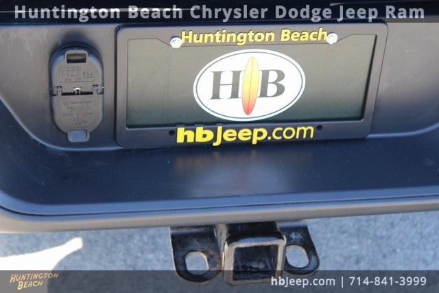used 2021 Jeep Gladiator car, priced at $35,400