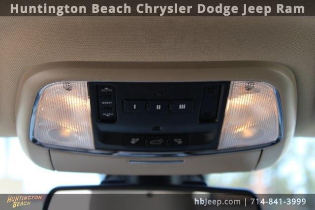 used 2015 Jeep Grand Cherokee car, priced at $11,800