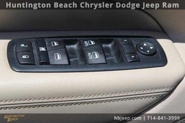used 2015 Jeep Grand Cherokee car, priced at $11,800