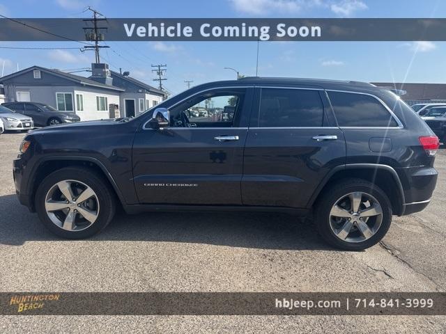 used 2015 Jeep Grand Cherokee car, priced at $11,800