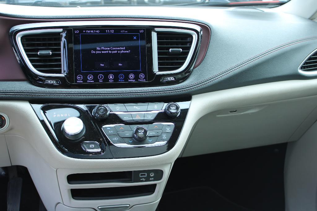 used 2020 Chrysler Pacifica car, priced at $15,990