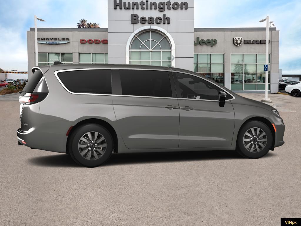 new 2025 Chrysler Pacifica Hybrid car, priced at $35,100