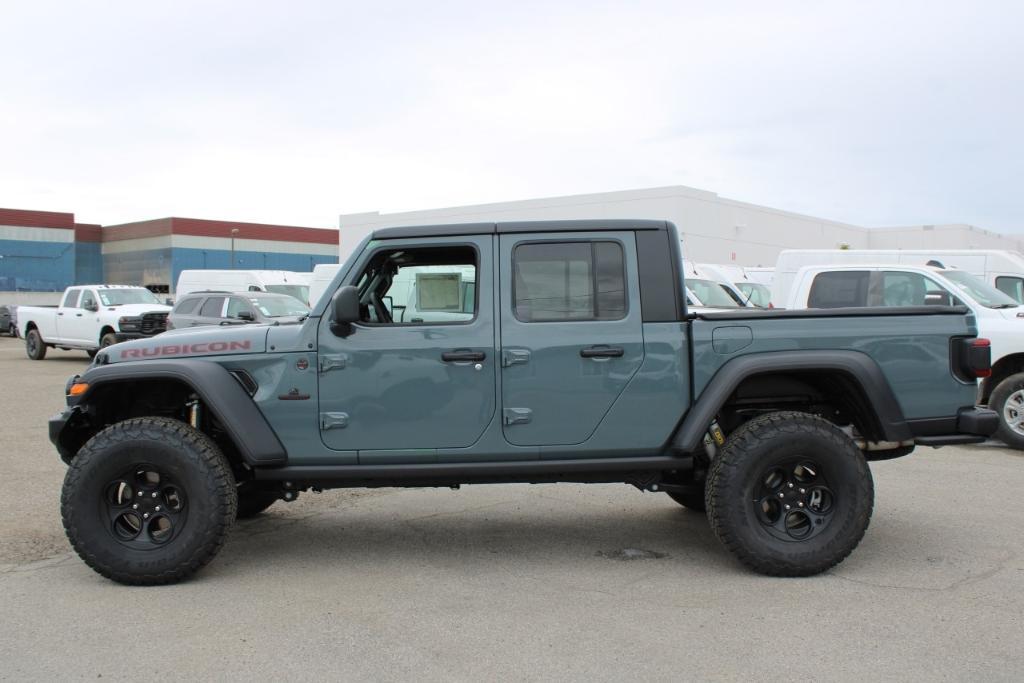new 2025 Jeep Gladiator car, priced at $84,900