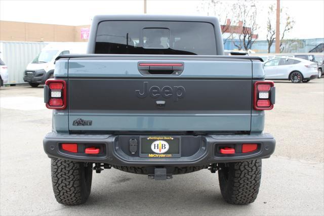 new 2025 Jeep Gladiator car, priced at $88,900