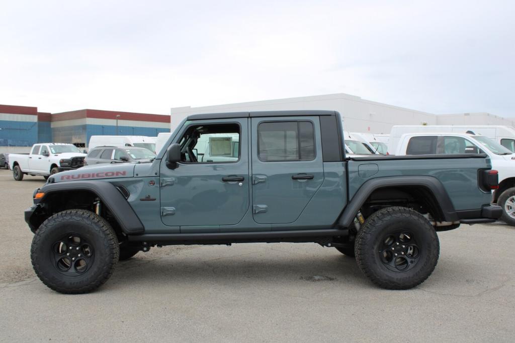 new 2025 Jeep Gladiator car, priced at $86,058