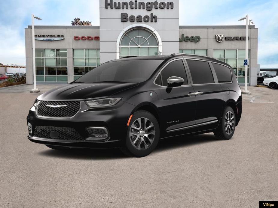 new 2025 Chrysler Pacifica Hybrid car, priced at $46,365