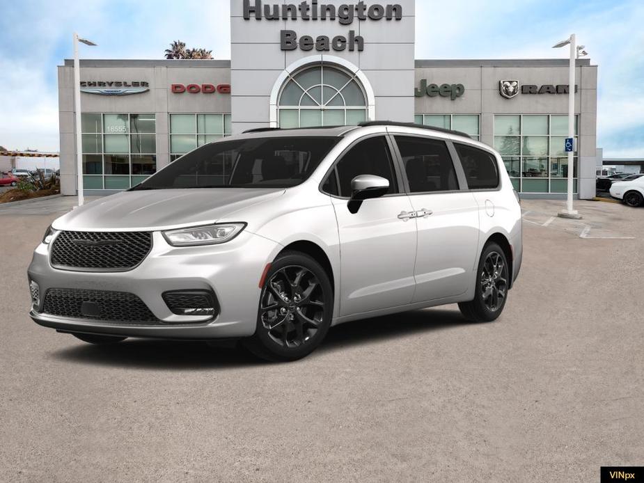 new 2023 Chrysler Pacifica car, priced at $40,600