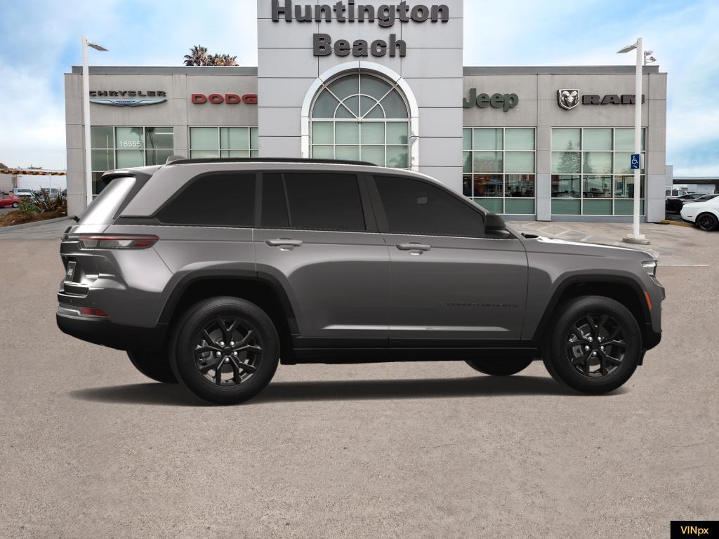 new 2025 Jeep Grand Cherokee car, priced at $38,465