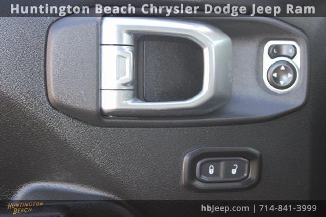 used 2021 Jeep Wrangler Unlimited car, priced at $27,500