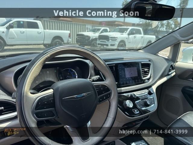 used 2018 Chrysler Pacifica Hybrid car, priced at $15,895