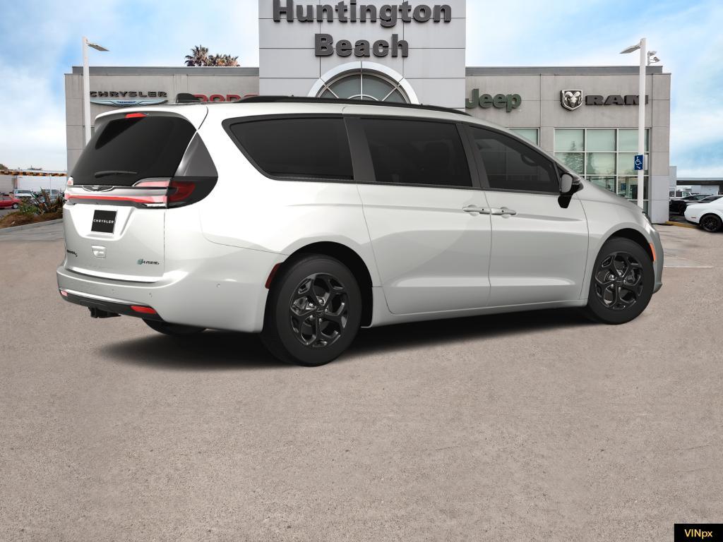 new 2025 Chrysler Pacifica Hybrid car, priced at $48,369