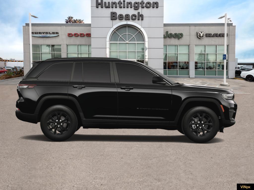 new 2025 Jeep Grand Cherokee car, priced at $39,940