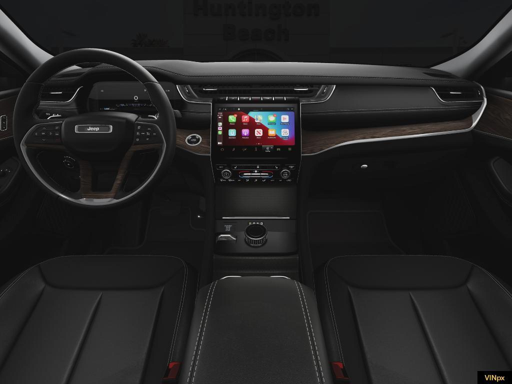 new 2025 Jeep Grand Cherokee car, priced at $46,908
