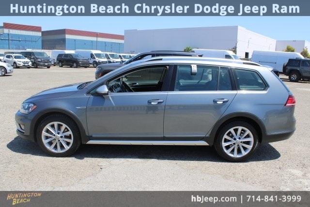 used 2019 Volkswagen Golf Alltrack car, priced at $20,380