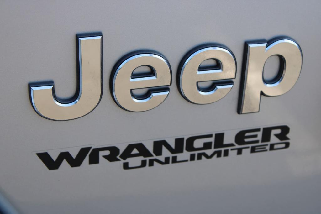 used 2022 Jeep Wrangler Unlimited car, priced at $27,900