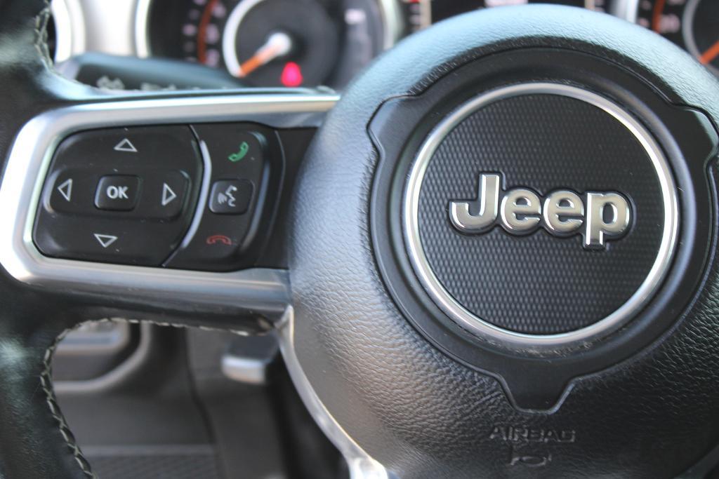 used 2022 Jeep Wrangler Unlimited car, priced at $27,900