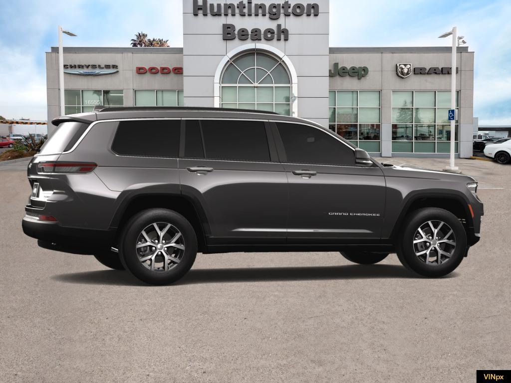 new 2024 Jeep Grand Cherokee L car, priced at $32,700