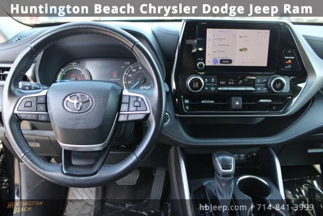 used 2023 Toyota Highlander Hybrid car, priced at $35,990