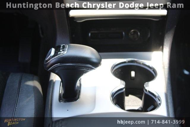 used 2015 Jeep Grand Cherokee car, priced at $11,899