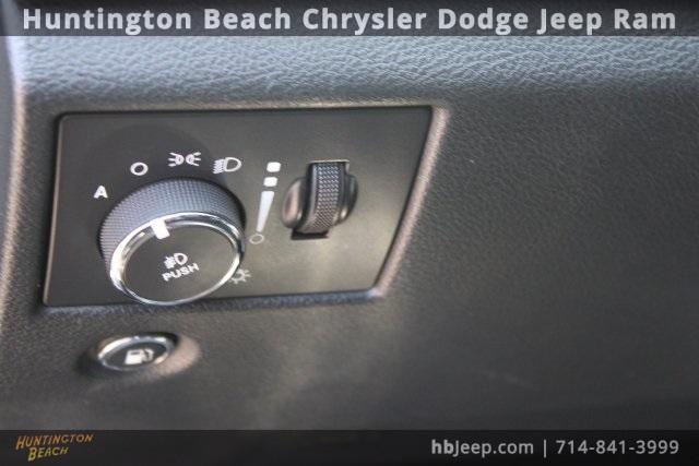 used 2015 Jeep Grand Cherokee car, priced at $11,899