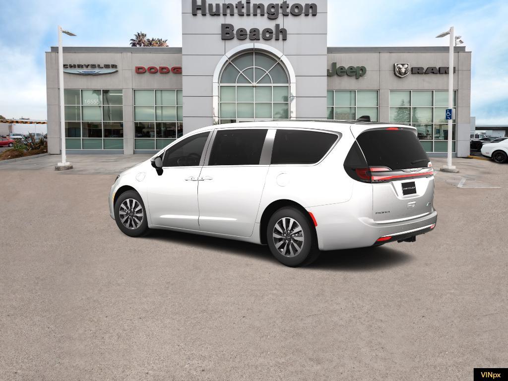 new 2025 Chrysler Pacifica Hybrid car, priced at $40,600