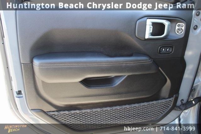 used 2023 Jeep Gladiator car, priced at $29,000