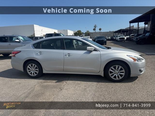 used 2014 Nissan Altima car, priced at $10,828