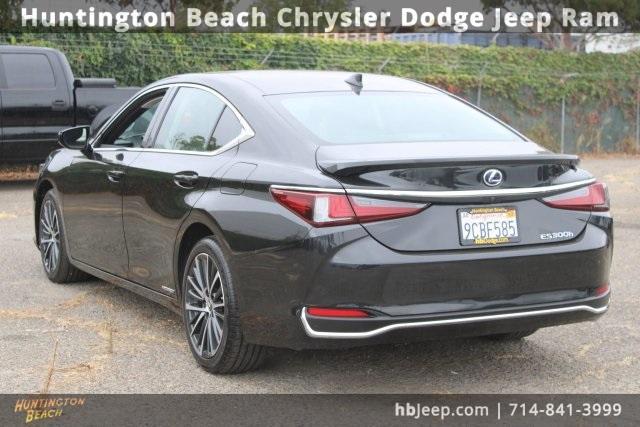 used 2022 Lexus ES 300h car, priced at $28,800