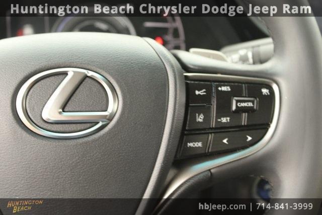 used 2022 Lexus ES 300h car, priced at $28,800