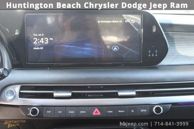 used 2025 Hyundai Palisade car, priced at $39,803