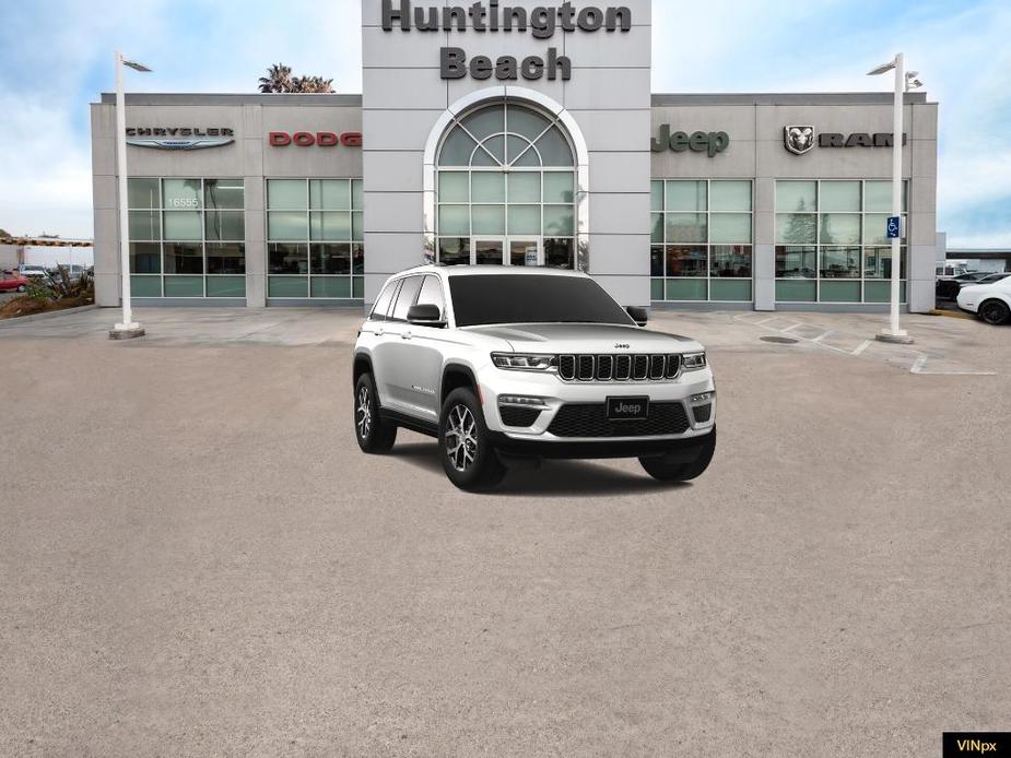 new 2025 Jeep Grand Cherokee car, priced at $41,753