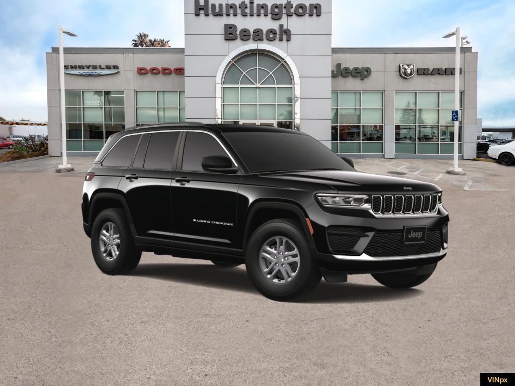 new 2023 Jeep Grand Cherokee car, priced at $29,600