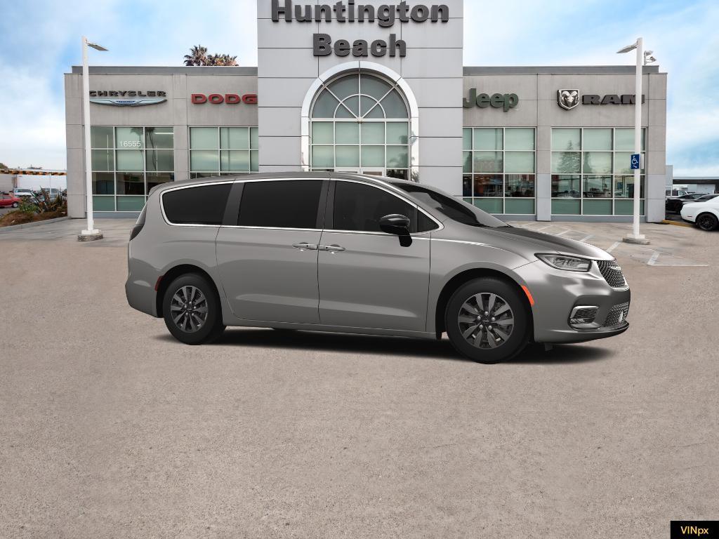 new 2025 Chrysler Pacifica Hybrid car, priced at $36,700