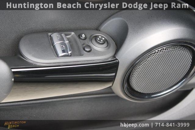 used 2022 MINI SE Hardtop car, priced at $17,350